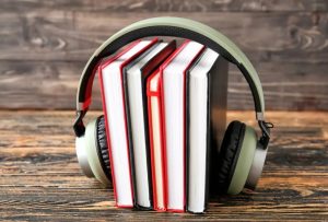 Почему многие предпочитают аудиокниги бумажным?