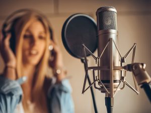 Как правильно распеваться вокалисту?